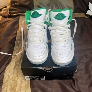 Air Jordan 2 Retro